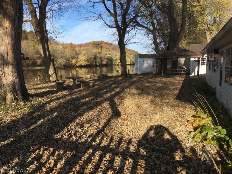 9385 River Road #33, Dresden, OH - Photo 8