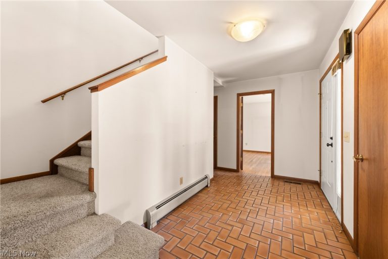 340 Edgemeer Place, Oberlin, OH - Photo 8