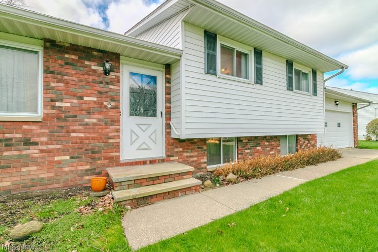 7440 Ohio Street, Mentor, OH - Photo 2