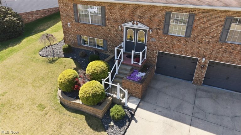 45 Oak Circle, Parkersburg, WV - Photo 3