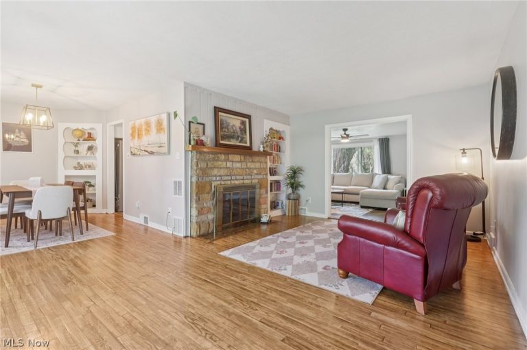 162 Hawkins Avenue, Akron, OH - Photo 5