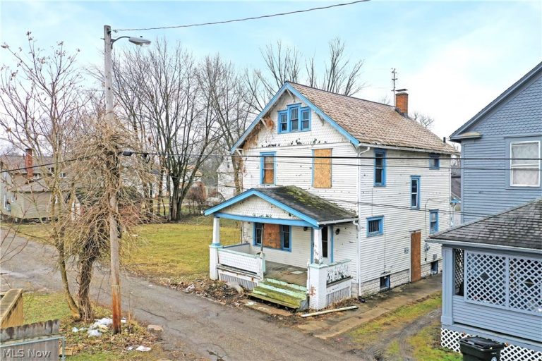 642 St Clair Avenue, Warren, OH - Photo 4