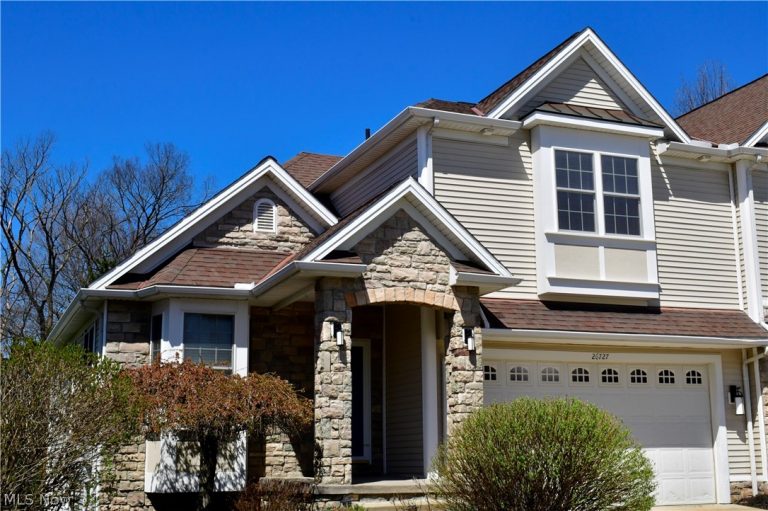 26727 Rue Saint Anne Court, Warrensville Heights, OH, 44128