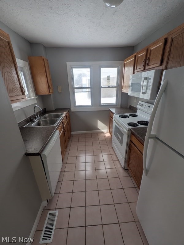 19450 McCracken Road, Maple Heights, OH - Photo 4