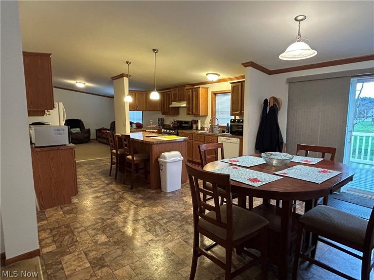 48866 Marietta Road, Caldwell, OH - Photo 6