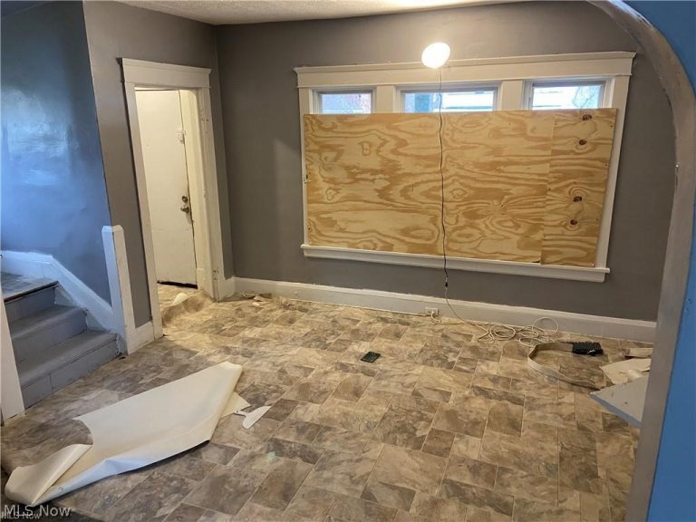 567 128th Street, Cleveland, OH - Photo 6