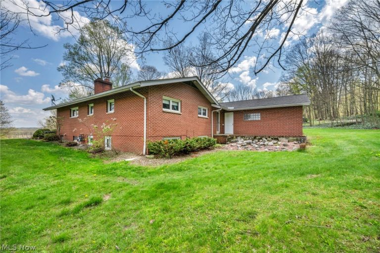 9400 Mennonite Road, Wadsworth, OH - Photo 6