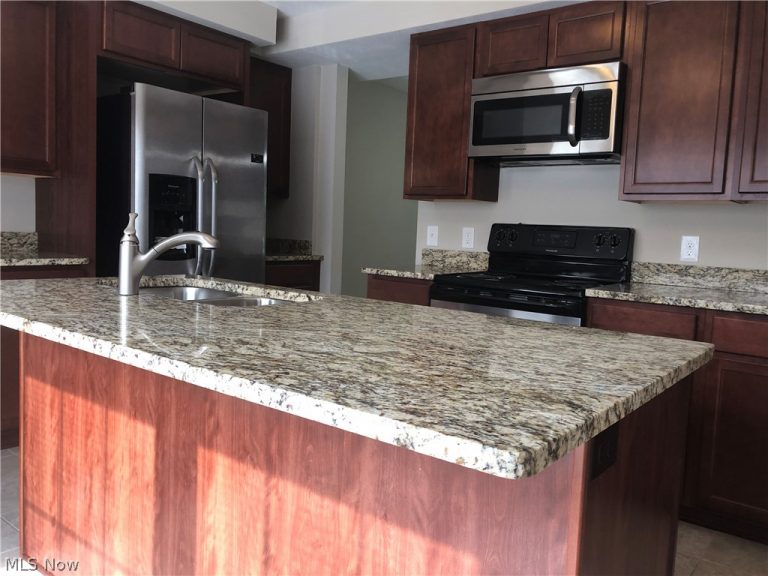 1925 86th Street, Cleveland Heights, OH - Photo 2