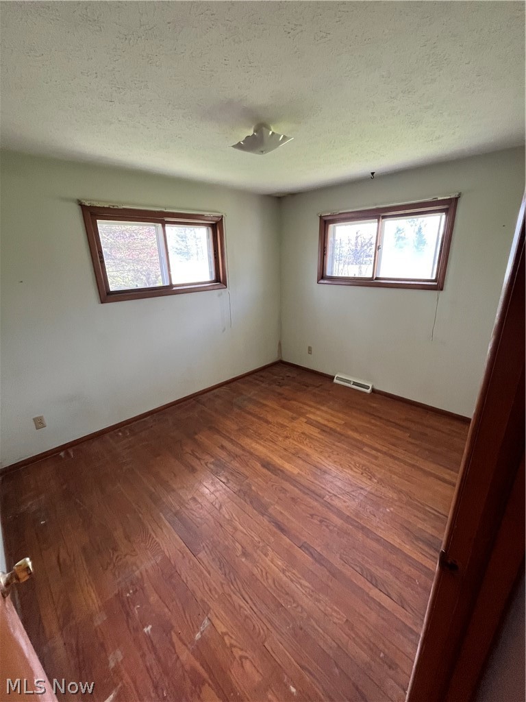 33500 Arthur Road, Solon, OH - Photo 8