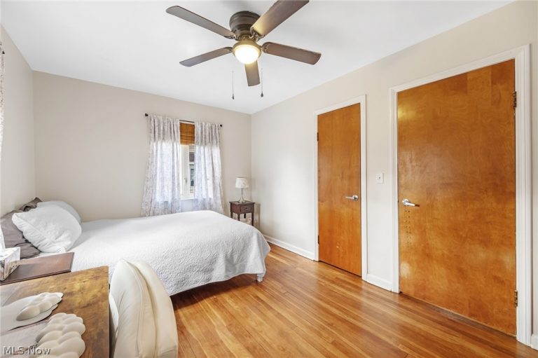 339 Schrop Avenue, Akron, OH - Photo 8