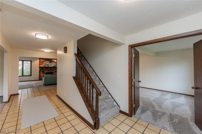 984 Meadowlark Lane, Medina, OH - Photo 3