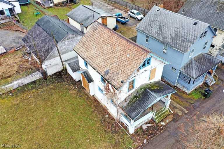 642 St Clair Avenue, Warren, OH - Photo 8