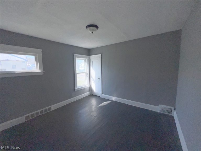 4291 114th Street, Cleveland, OH - Photo 8