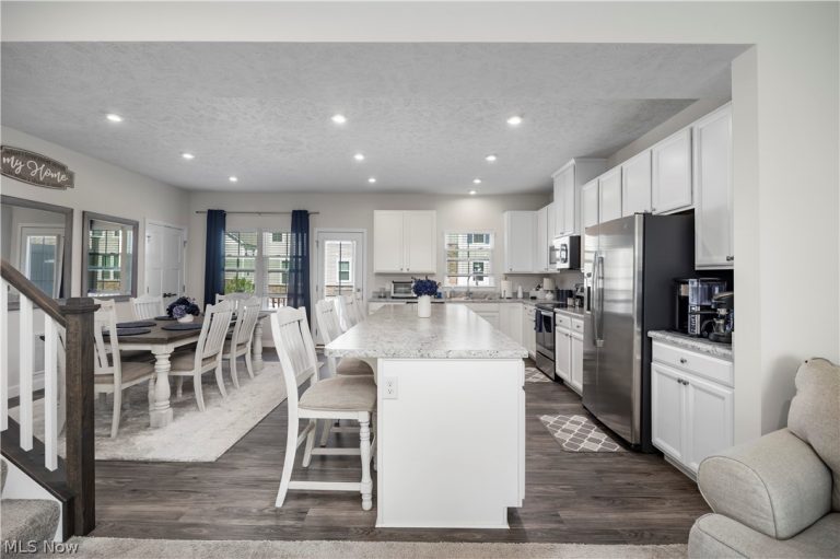 1454 Caymus Court, Avon, OH - Photo 4