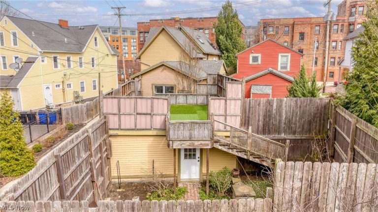 1554 29th Street, Cleveland, OH - Photo 4