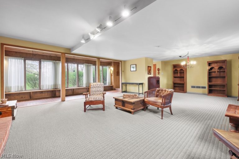 4328 Union Avenue, Alliance, OH - Photo 8