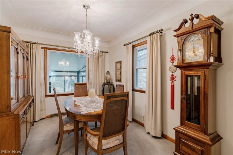 23 Thames Avenue, Bedford, OH - Photo 8