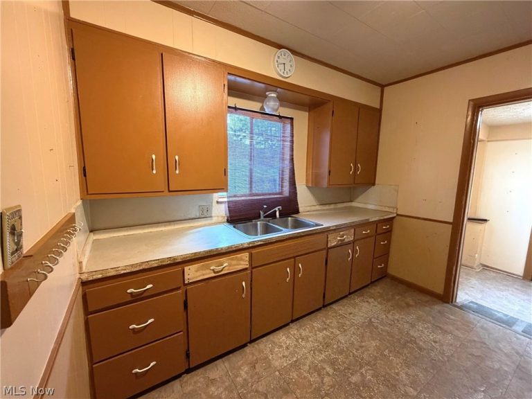 924 Concord Avenue, Akron, OH - Photo 5