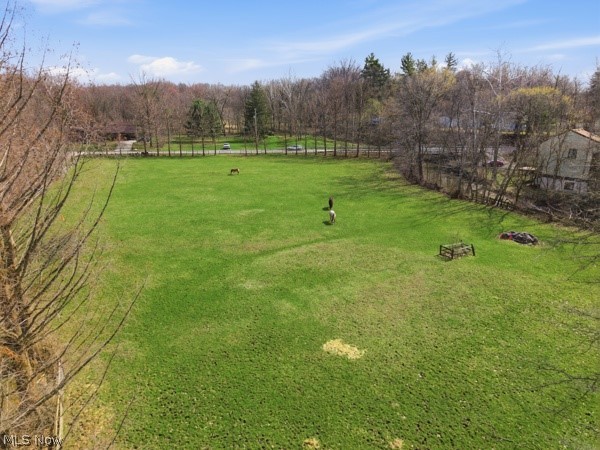 7640 Eastland Road, Middleburg Heights, OH - Photo 2