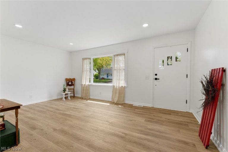 4871 15th Street, Canton, OH - Photo 4