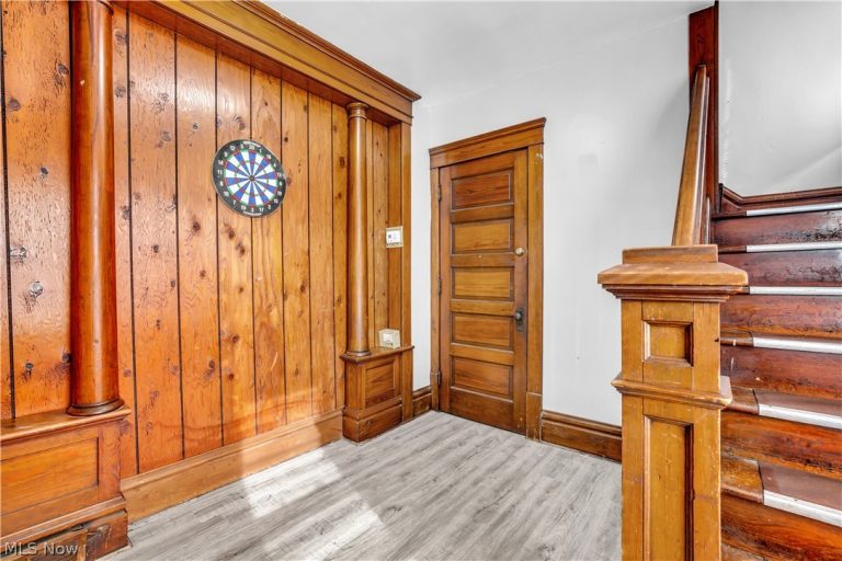 673 Sumner Street, Akron, OH - Photo 5