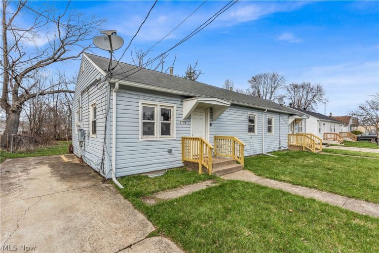 1771 37th Street #1771, Lorain, OH - Photo 3