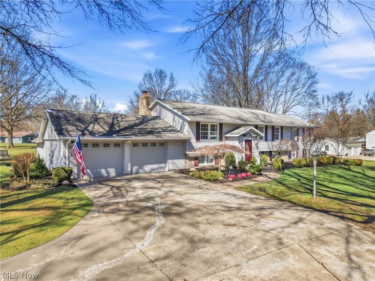 11488 12th Street, Beloit, OH - Photo 2