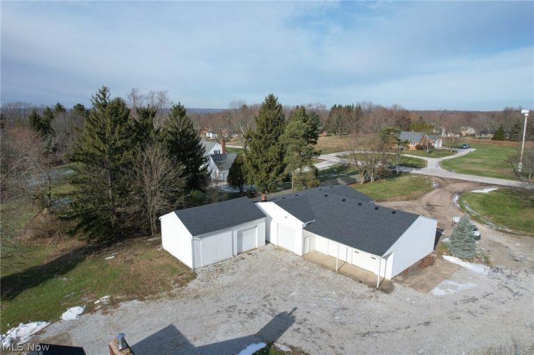 970 Chillicothe Road, Aurora, OH - Photo 3
