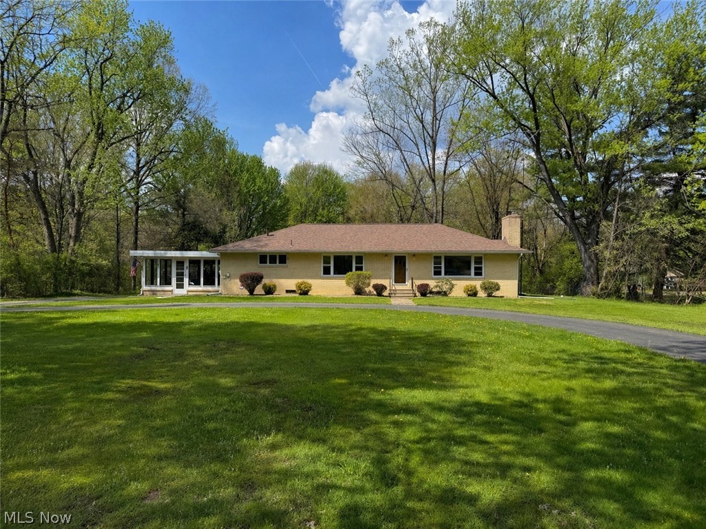 2315 Howland Wilson Road, Cortland, OH