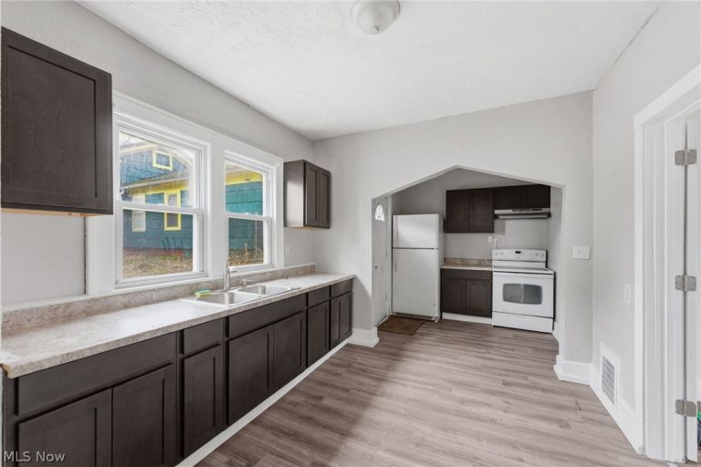 238 North Street, Akron, OH - Photo 8