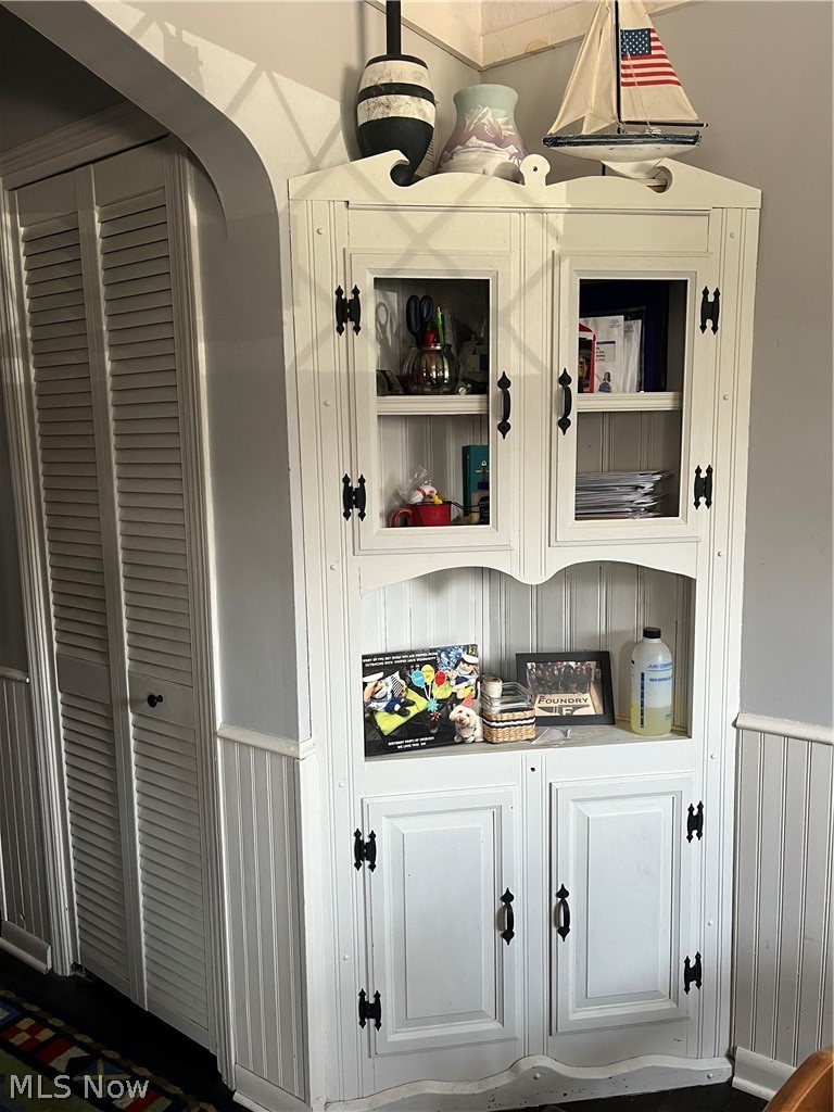 14730 Orchard Park Avenue, Cleveland, OH - Photo 8