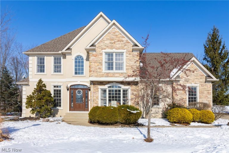 34348 Crown Colony Drive, Avon, OH, 44011