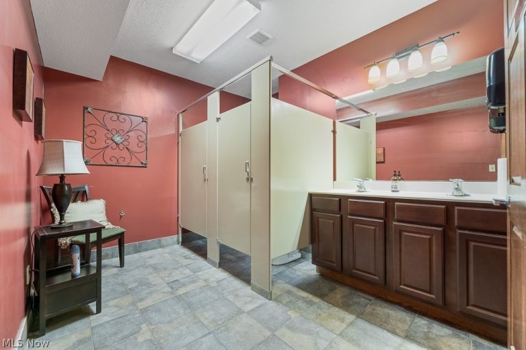 2425 Medina Road #119, Medina, OH - Photo 6