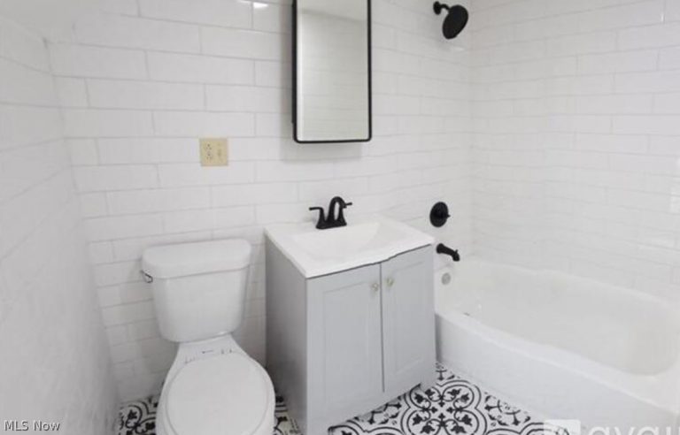 3010 Daisy Avenue #Up, Cleveland, OH - Photo 5