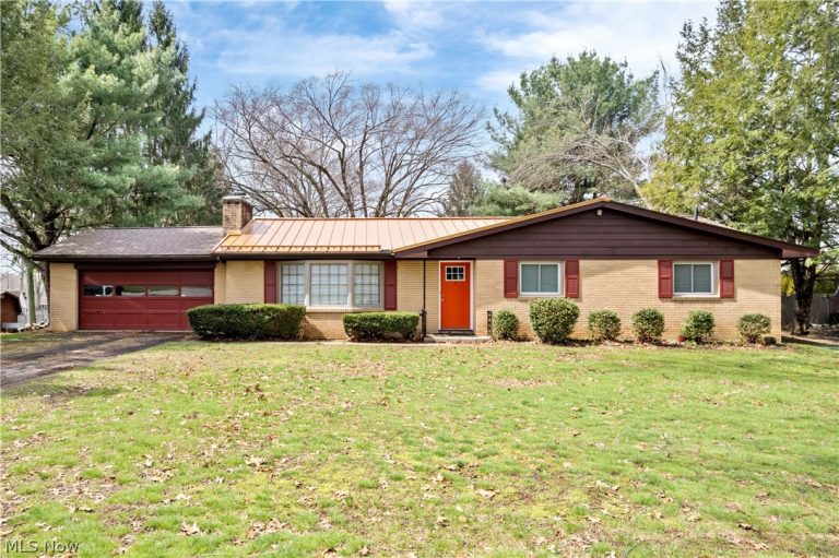 4742 Cherimoya Avenue, Green, OH, 44319