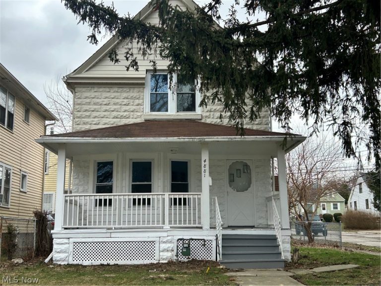 4881 85th Street, Garfield Heights, OH - Photo 2