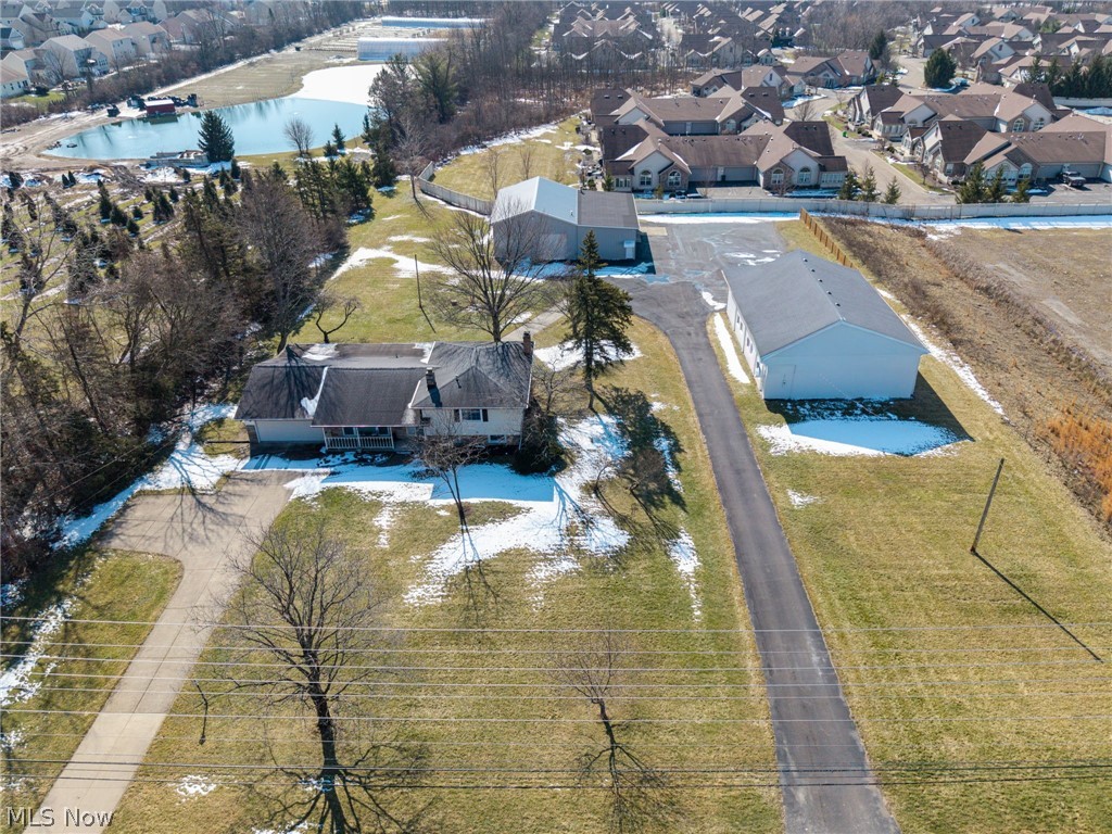 5220 Center Road, Brunswick Hills, OH