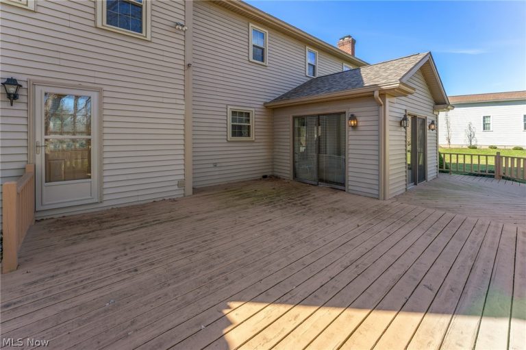 3600 Fawn Drive, Canfield, OH - Photo 8