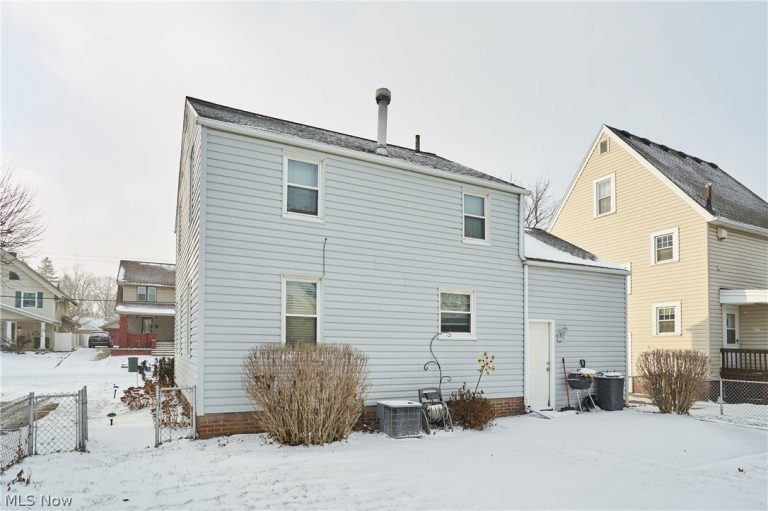 942 Bellflower Avenue, Canton, OH - Photo 4