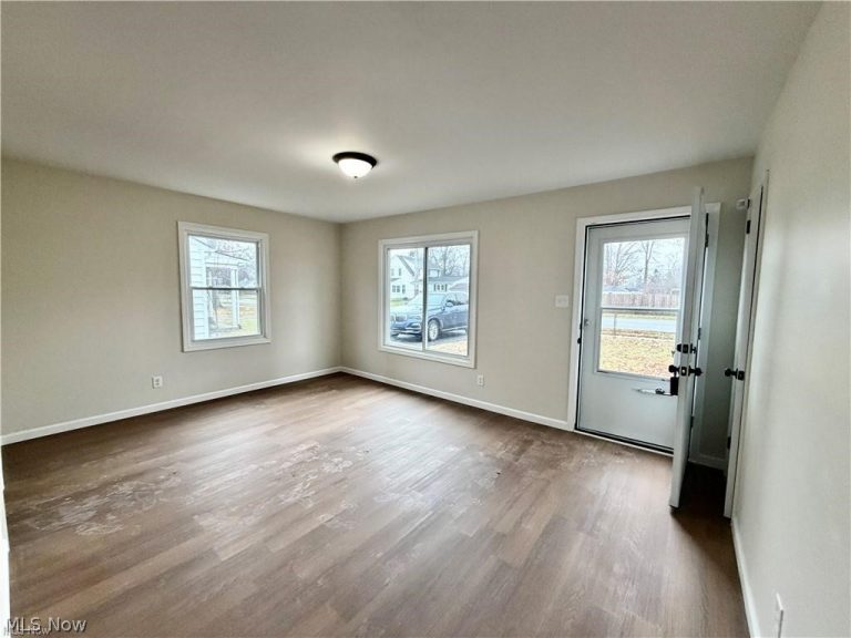 1936 Norwood Street, Warren, OH - Photo 3