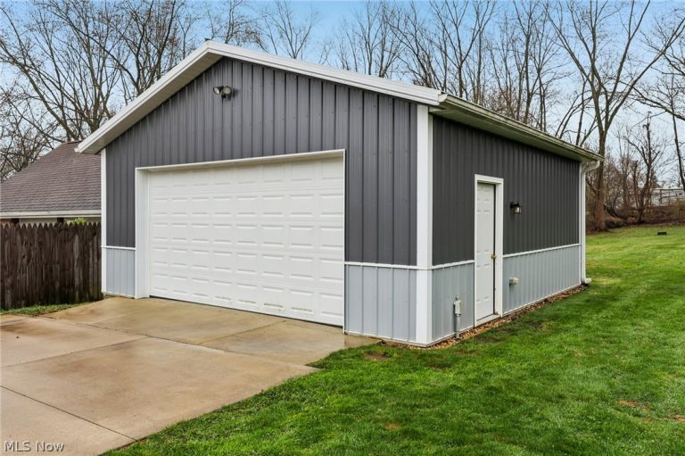 2230 Cooledge Avenue, Akron, OH - Photo 4