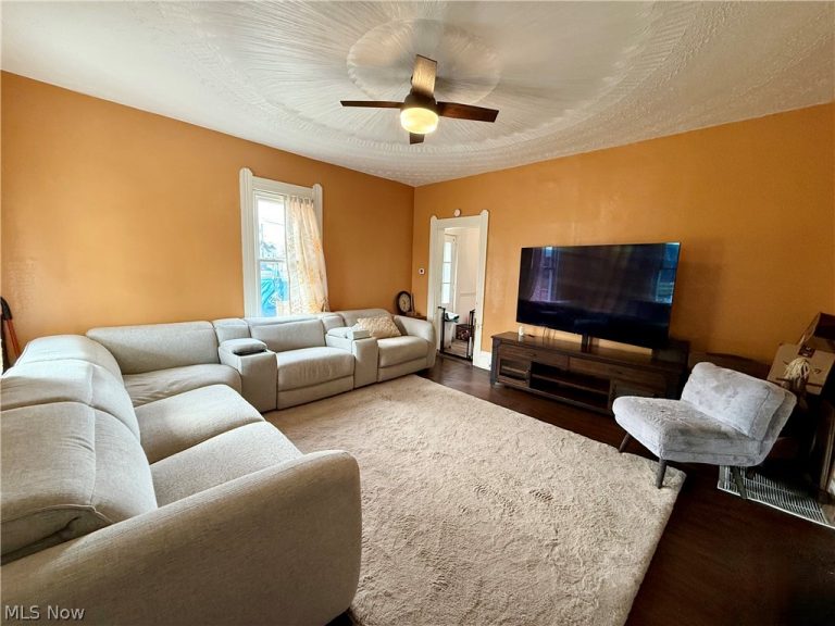 111 9th Street, Massillon, OH - Photo 4