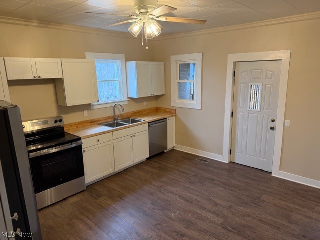 525 High Street, Uhrichsville, OH - Photo 8