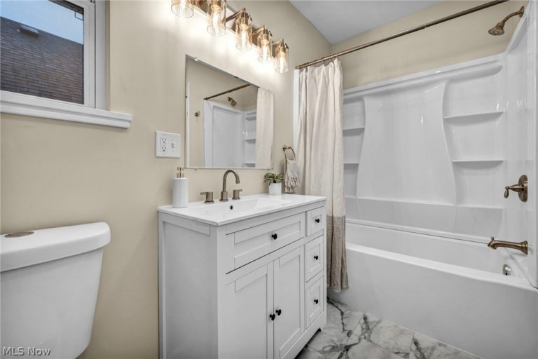 1712 6th Street, Ashtabula, OH - Photo 3