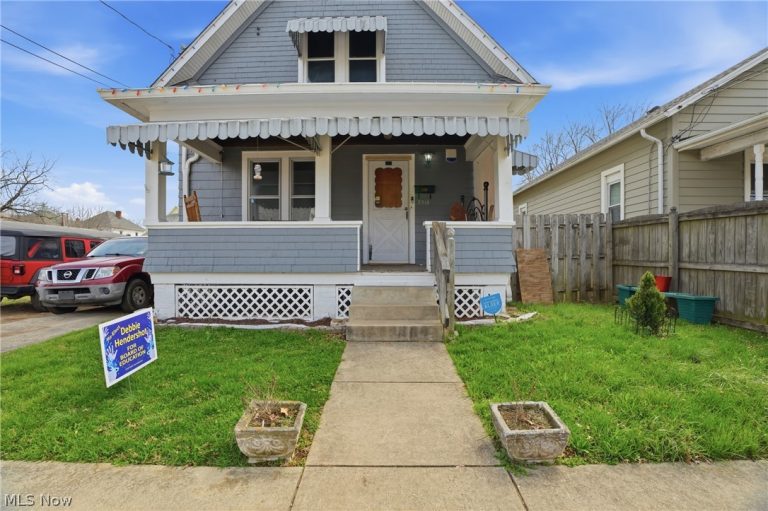 2318 Clement Avenue, Parkersburg, WV - Photo 3