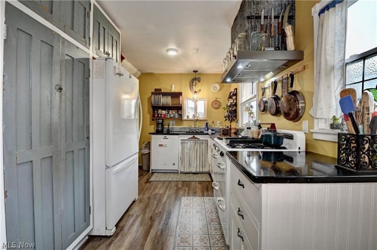 10225 Wooster Street, Massillon, OH - Photo 3