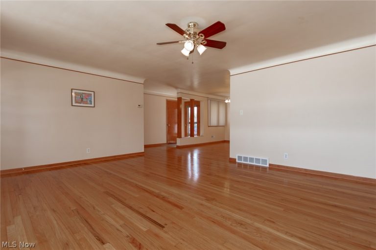 2784 Burden Drive, Parma, OH - Photo 5