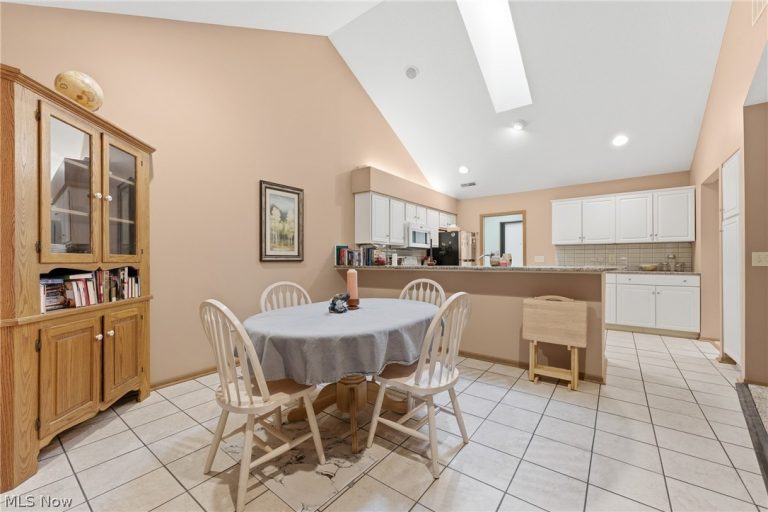 4212 Tannybrooke Lane #1C, Canton, OH - Photo 8