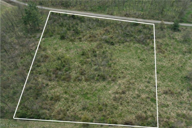 000 Lexington Road, Alliance, OH, 44601