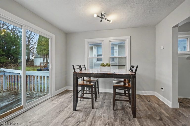 1364 Arnold Avenue, Akron, OH - Photo 6